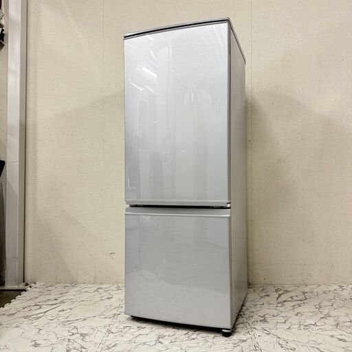 18592  SHARP 一人暮らし2D冷蔵庫  167L ◆大阪市内・東大阪市他 6,000円以上ご購入で無料配達いたします！◆ ※京都・高槻・枚方方面◆神戸・西宮・尼崎方面◆生駒方面、大阪南部方面　それぞれ条件付き無料配送あり！