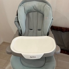 アップリカ電動ハイローチェア ユラリズム