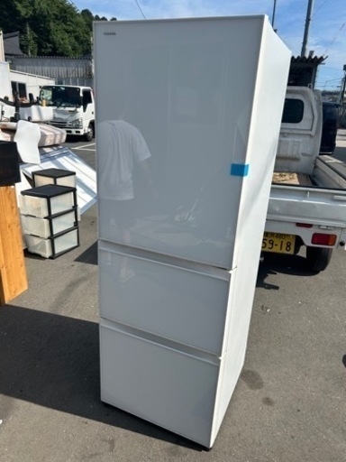 TOSHIBA 東芝　ガラストップ　冷蔵庫　ファミリー
