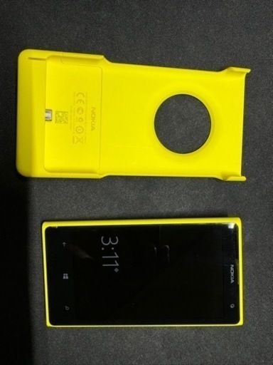 Nokia Lumia 1020 yellow 32GB + カメラグリップ