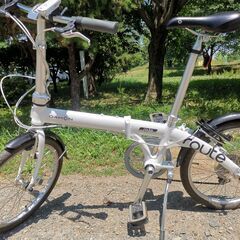 折りたたみ自転車　DAHON route