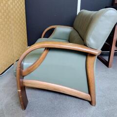 〈値下げしました！〉　カリモク家具　2人掛けソファ　WT33モデル　革製品　Karimoku　zf-1