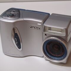 デジタルカメラ CASIO QV-2400UX 