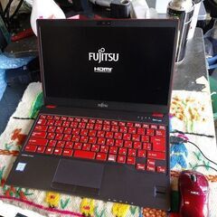 1.富士通 FMV LIFEBOOK U937/R Core i...