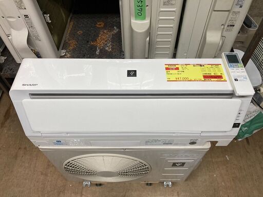 K05428　シャープ　2019年製　中古エアコン　主に14畳用　冷房能力　4.0KW ／ 暖房能力　5.0KW