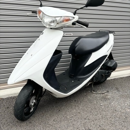 2318.定番人気　アドレスv50 白メーターモデル　バッテリー新品　千葉県柏市　即日配送可能