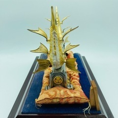 a0507601 長栄作 銀製 シャチホコ 鯱鉾 ガラスケース 縁起物 鯱 シルバー 工芸 置物 中古品
