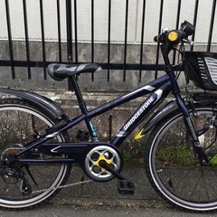 ＜整備・美品車＞ブリヂストン・ジュニア・22インチ自転車・シマノ外装6段変速 LEDライト・ネイビー 鍵付き・清掃済みできれいです 整備・美品車＞ブリヂストン・ジュニア・22インチ自転車・シマノ外装6