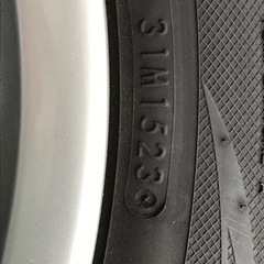 9.9分山 215/55/1794V 23年（1523）23年15週 TOYO NANOENERGY3PLUS