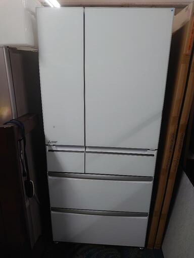 MITSUBISHI冷蔵庫700L  MR-WX70C-W1