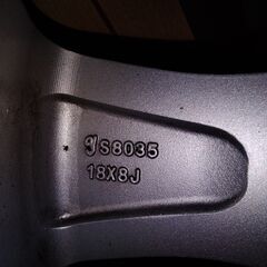 【値下げ】スタッドレス付きホイール4本セット　245／45／18（BMW　528i　F10　DBA-FR30　2011年式に使用）