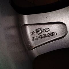 【値下げ】スタッドレス付きホイール4本セット　245／45／18（BMW　528i　F10　DBA-FR30　2011年式に使用）