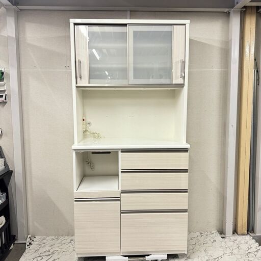 18688  NITORI 2枚ガラスキッチンボード　上2段ソフトクローズ   ◆大阪市内・東大阪市他 6,000円以上ご購入で無料配達いたします！◆ ※京都・高槻・枚方方面◆神戸・西宮・尼崎方面◆生駒方面、大阪南部方面　それぞれ条件付き無料配送あり！