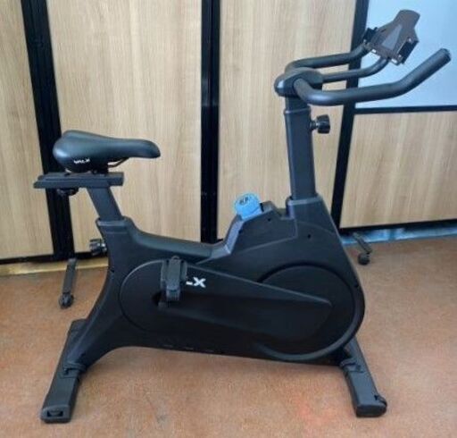 定価6万　VALX スピンバイク 　フィットネスバイク エアロバイク　 ダイエット器具 静音 家庭用 バルクス