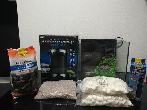 超値下げ★30ｃｍキューブ水槽セット　メガパワー6090　美品　初心者さんにも