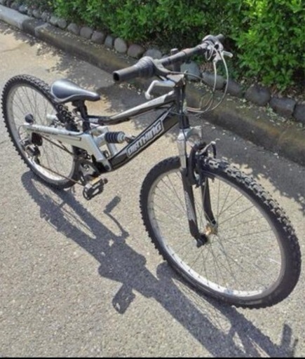 自転車 マウンテンバイク