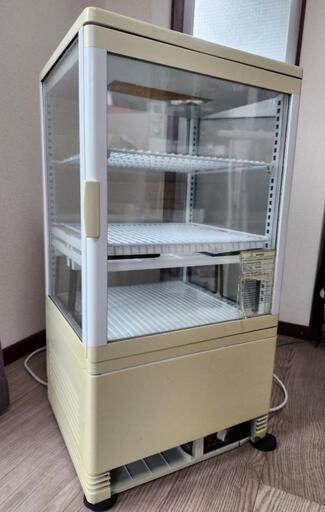 4面ガラス冷蔵ショーケース