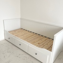 引取優先23区内。HEMNES ヘムネス デイベッドフレーム