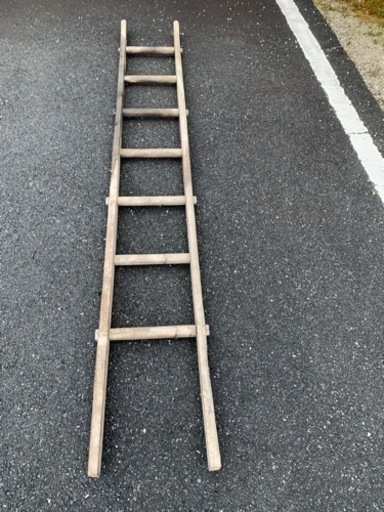 昭和レトロ　古道具　木製ハシゴ  ②