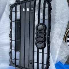 アウディバンパーグリルA4