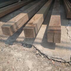 古い木材 角材 中古？ まとめて・・・