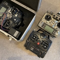 【ジャンク品】札幌 お引き取り限定 　ラジコン3機 リモコン3個　futaba hirobo