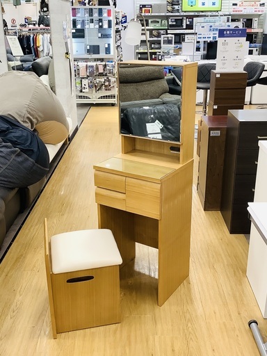 【軽トラック90分貸し出し無料！】ニトリ ドレッサーです！