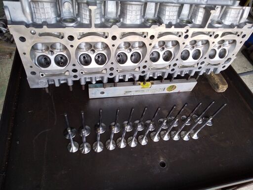 メルセデス―ベンツ129SL-V12エンジンリビルトヘツト販売