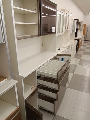 セール中 ☆ジモティ割あり☆松田家具 レンジボード ホワイト 