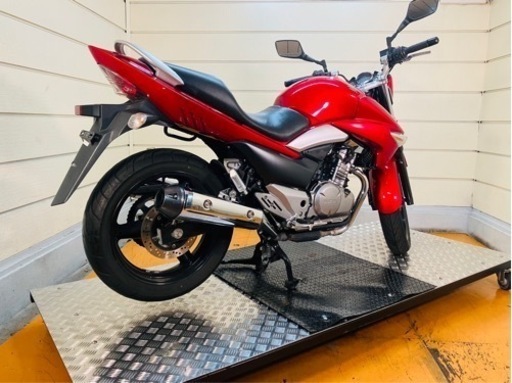 31424 km  ★始動動画あり★  GSR250 GJ55D スズキ　中型 31424 km ☆始動動画あり☆ GSR250 GJ55D スズキ 中型 21959km GSR250