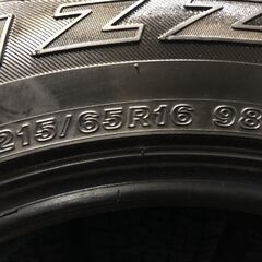 走行短め BS BRIDGESTONE BLIZZAK DM-V1 215/65R16 16インチ