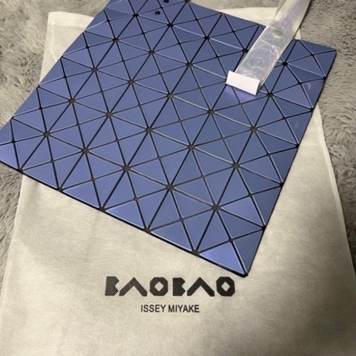 早い者勝ち！　カッコ良いトートバッグ！