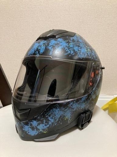 ヘルメット塗装させて下さい。