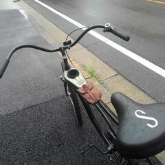 中古自転車３１４５　前後タイヤ新品！　シュイン　ビーチクルーザー　２６インチ　ギヤなし　ワイヤー錠　ライトは付属していません