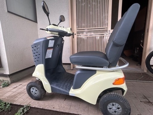 SUZUKIのシニアカー／カバー付き