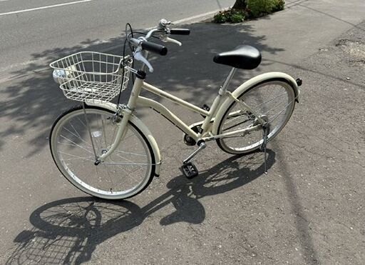 アサヒサイクル イノベーションファクトリージュニア 22インチ 自転車 アイボリー INNOVATION FACTORY Jr. 変速無し、カゴ付き ライト、付き シティサイクル ジュニアサイクル 子供用   札幌市白石区 白石店 アサヒサイクル イノベーションファクトリージュニア 22インチ 自転車