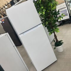 ワールプールジャパン　2ドア冷蔵庫　YRZ-F23K  2023年製