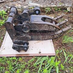 重機　ユンボ　クロー