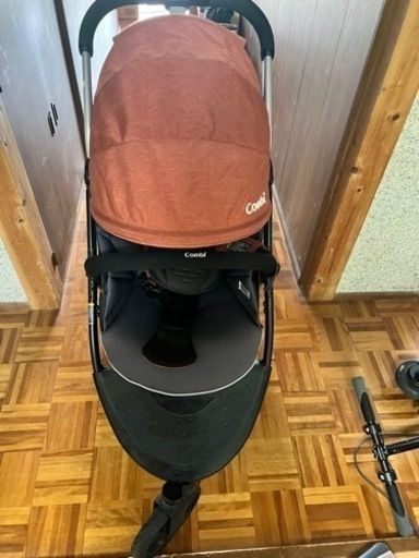 コンビ　ベビーカー　エッグショック　スルーラー