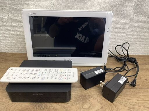 シャープ　AQUOS ポータブル液晶カラーテレビ　2T- C12AF