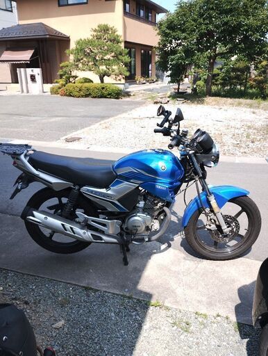 YBR125　タイヤほぼ新品