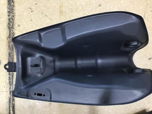 バイクパーツ】KAWASAKI（ｶﾜｻｷ） Z400FX純正 ﾌｪｰﾙﾀﾝｸ+ｻｲﾄﾞｶﾊﾞｰ+ﾃｰﾙｶｳﾙ