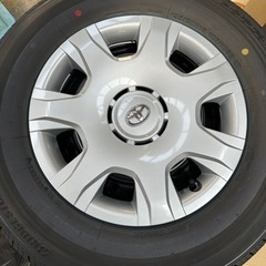 ハイエース　新車外し　ホイールタイヤセット