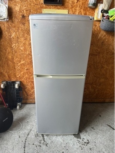 G1004  SANYO 2008年製　137L