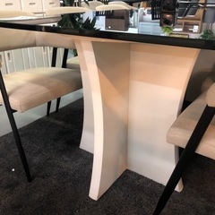 ガラス　ダイニングテーブルセット