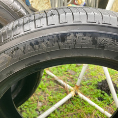 バリ山タイヤ売り‼️値下げ18000円