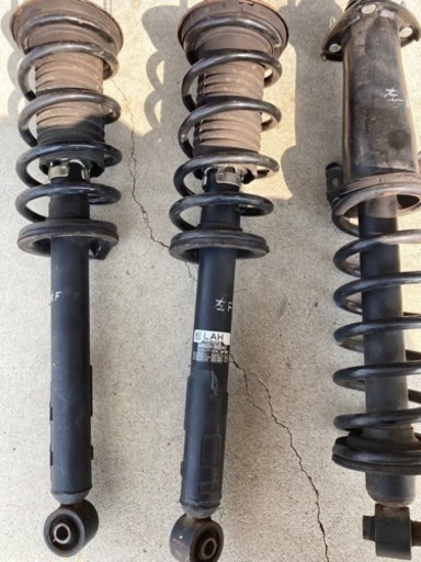 200系クラウンアスリート純正サスペンション
