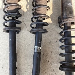 トヨタ　クラウン　200系クラウンアスリート純正サスペンション