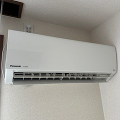 【美品】パナソニックエアコン6畳用【CS-221DFL-W 】