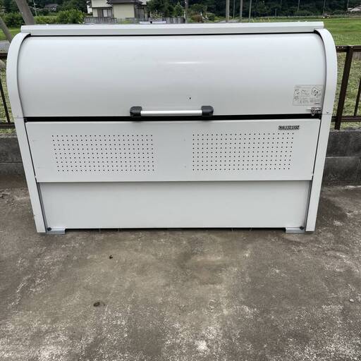 その他 \